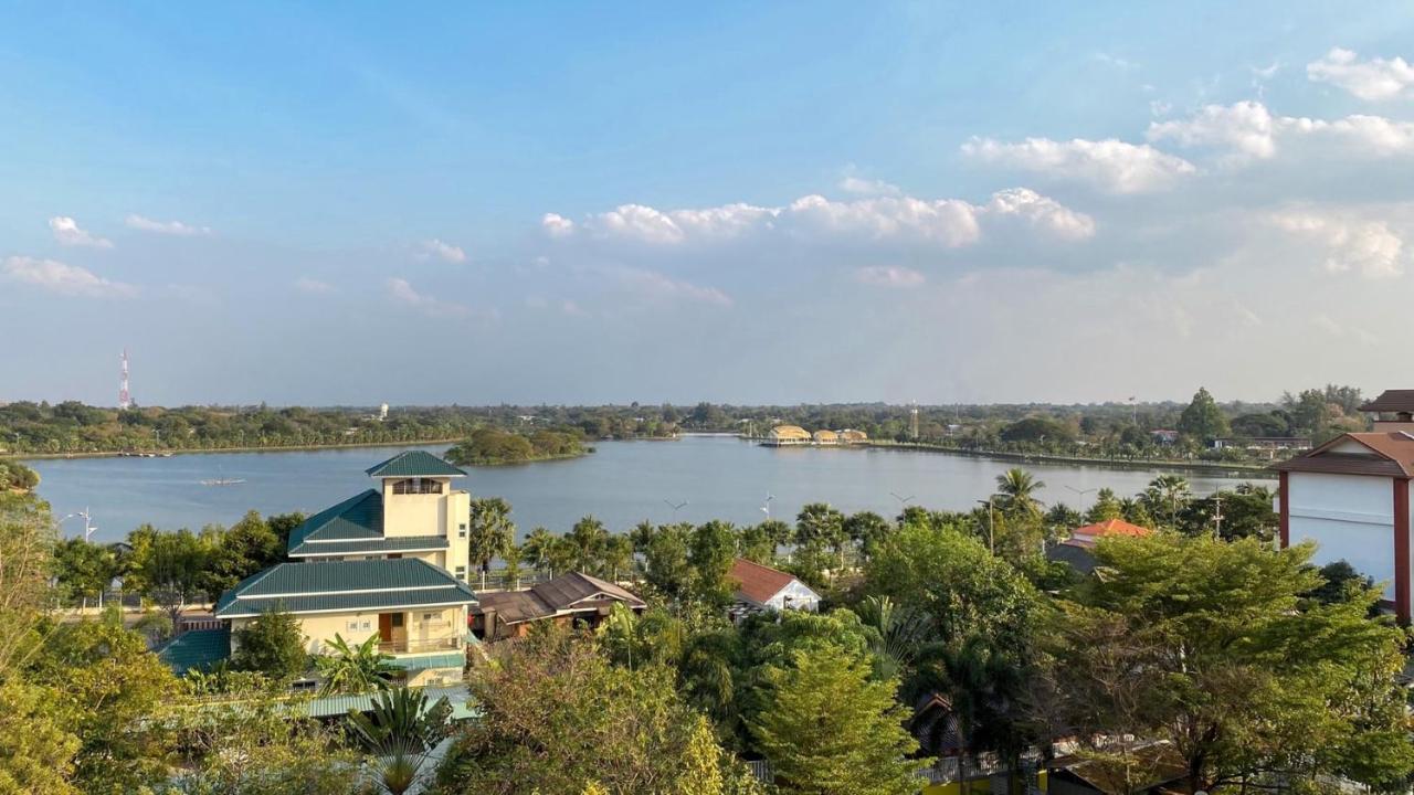 Kwanruen Resort Накхонратчасима Экстерьер фото